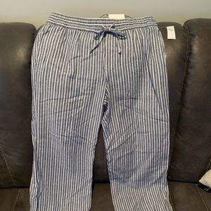 Old navy linen pants NWT